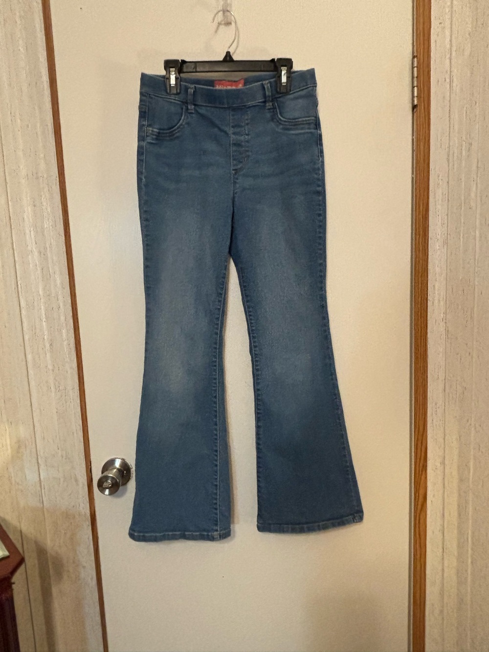 Kids Flare-Leg Denim Jeans in Medium Blue